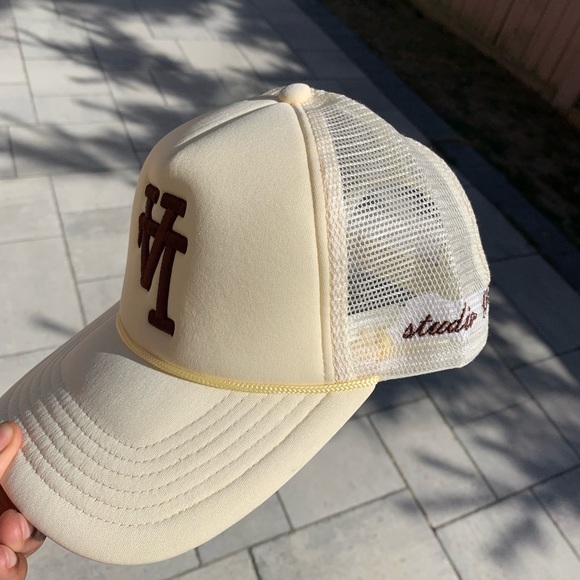 Cream La Trucker Hat - Picture 1 of 3